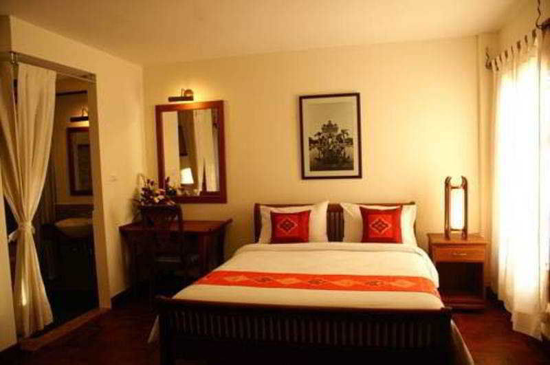 Avilla Phasouk Hotel Vientiane Dış mekan fotoğraf