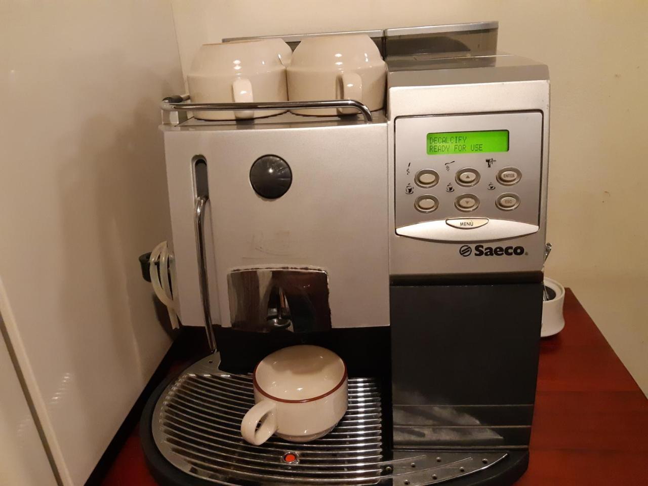 Avilla Phasouk Hotel Vientiane Dış mekan fotoğraf