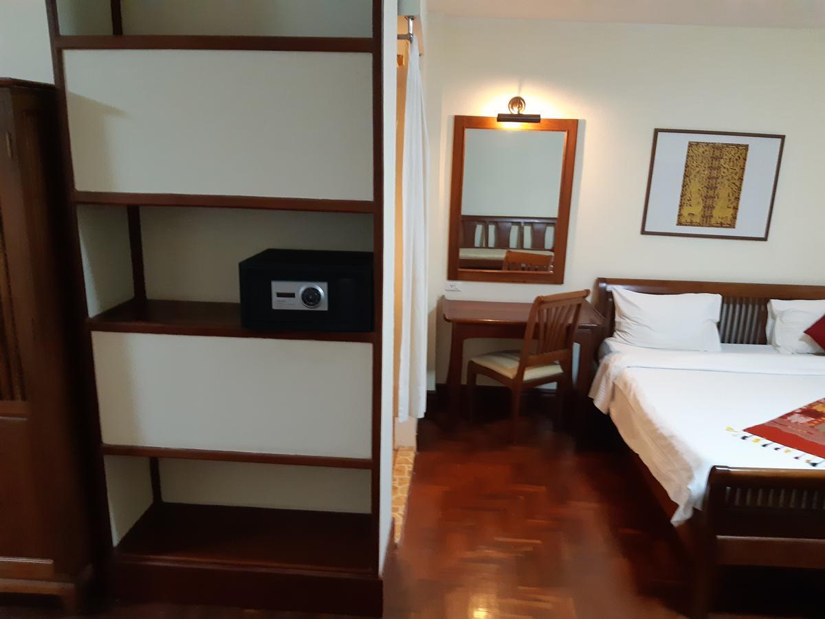 Avilla Phasouk Hotel Vientiane Dış mekan fotoğraf
